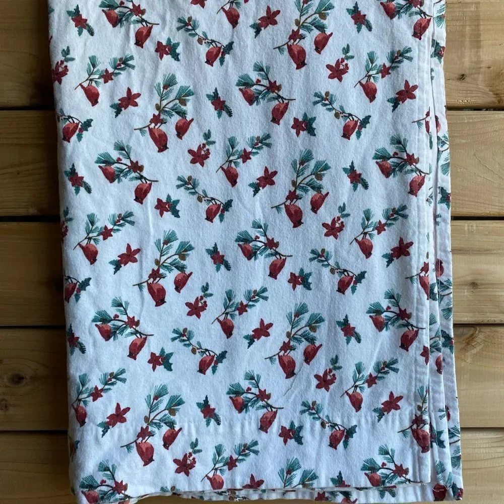 Martha Stewart Flannel Winter Cardinal Bed Flat Top Sheet